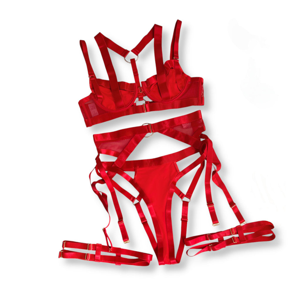 Ensemble lingerie rouge à sangles sexy