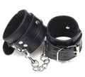 Menottes en cuir avec chaîne