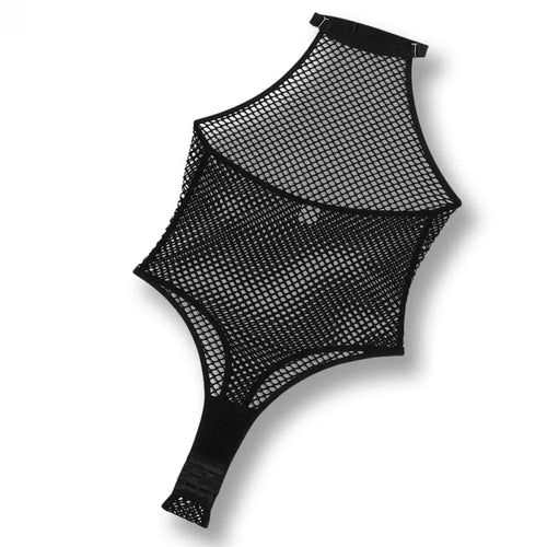 Vue à plat du body résille noir transparent avec coupe haute pour la féminisation.