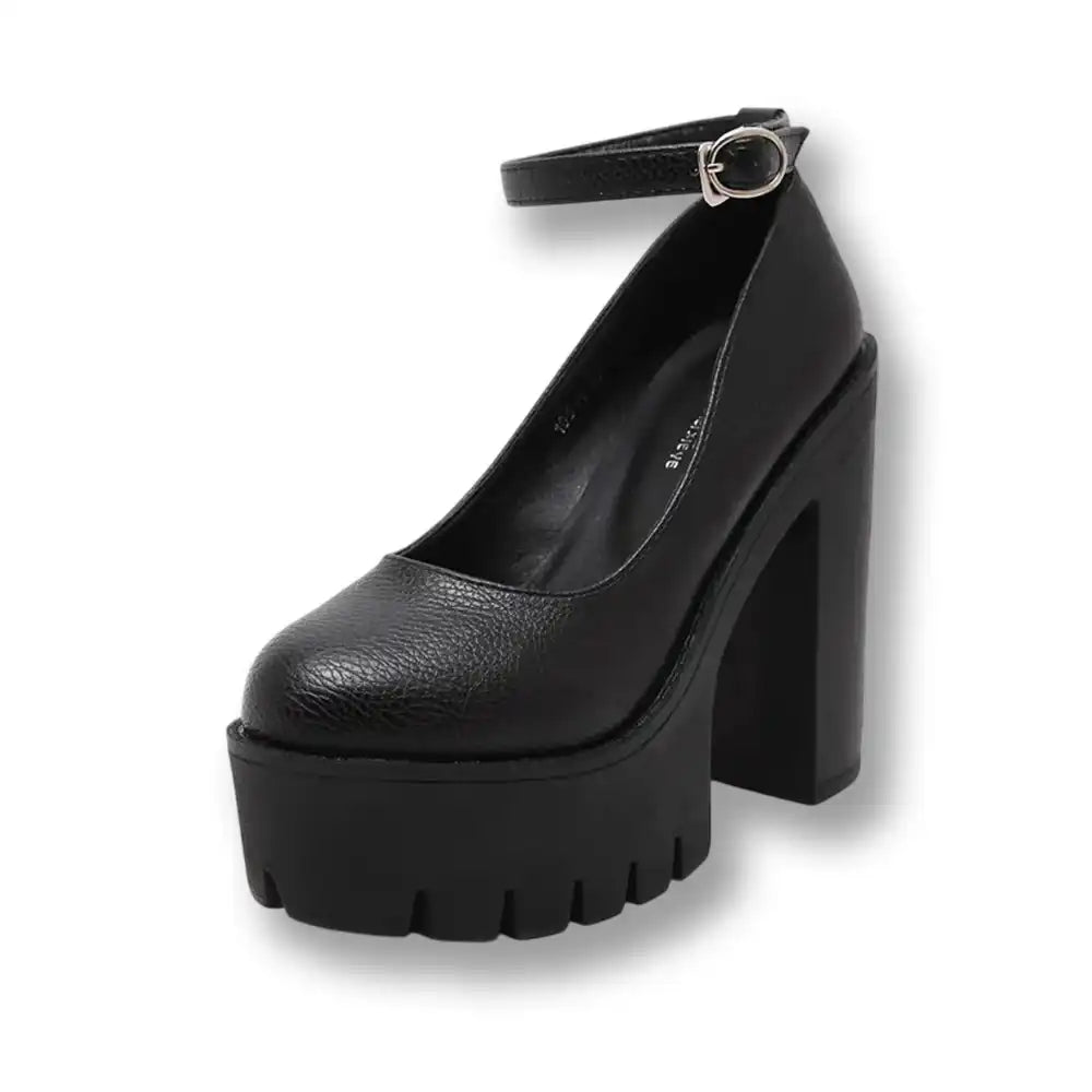 Escarpins noirs en cuir synthétique à plateforme et talon épais pour crossdressing et sissification, idéaux pour la féminisation sur Sissyshop