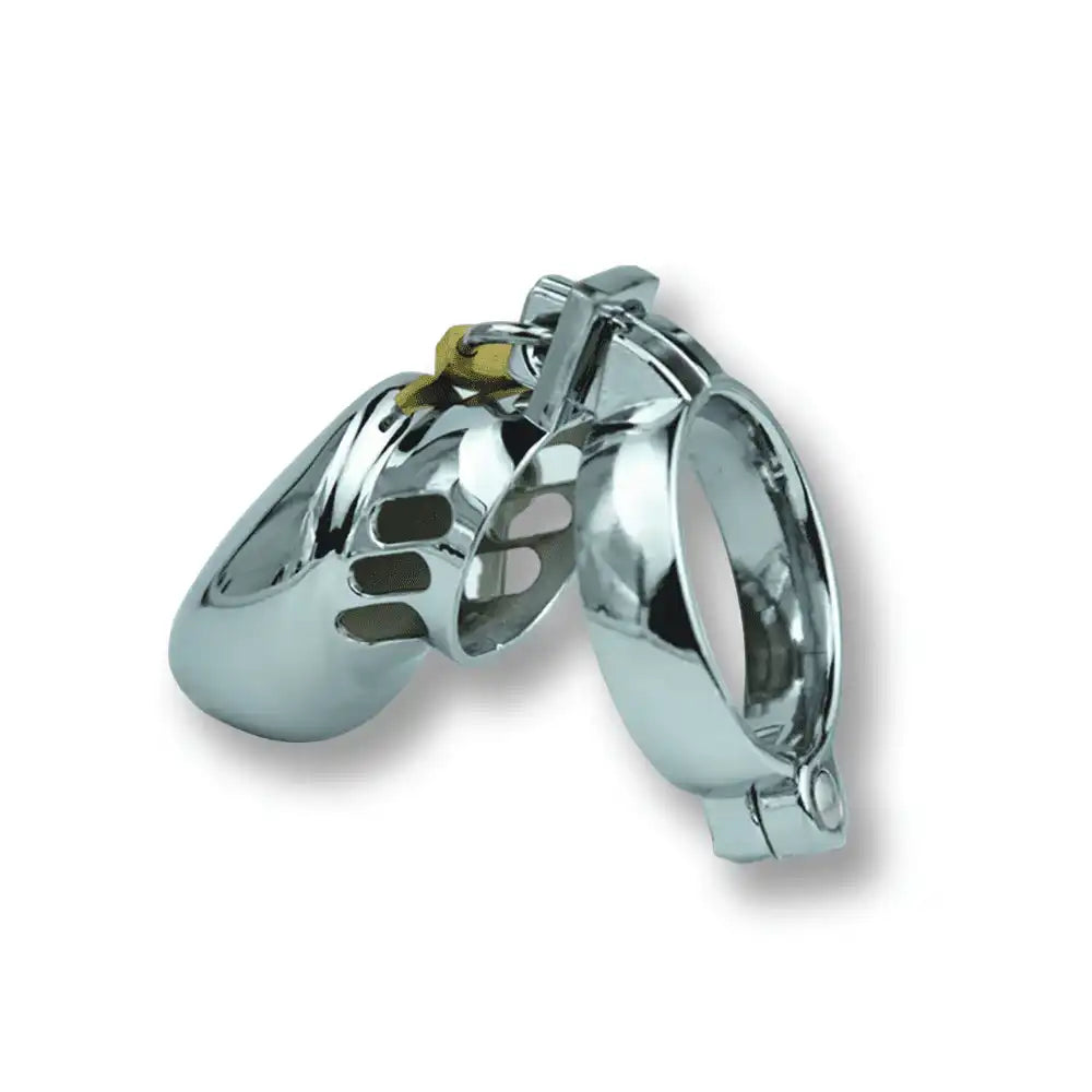 Cage de chasteté en métal chromé pour sissification et soumission sexuelle, design ergonomique avec cadenas doré sur Sissyshop