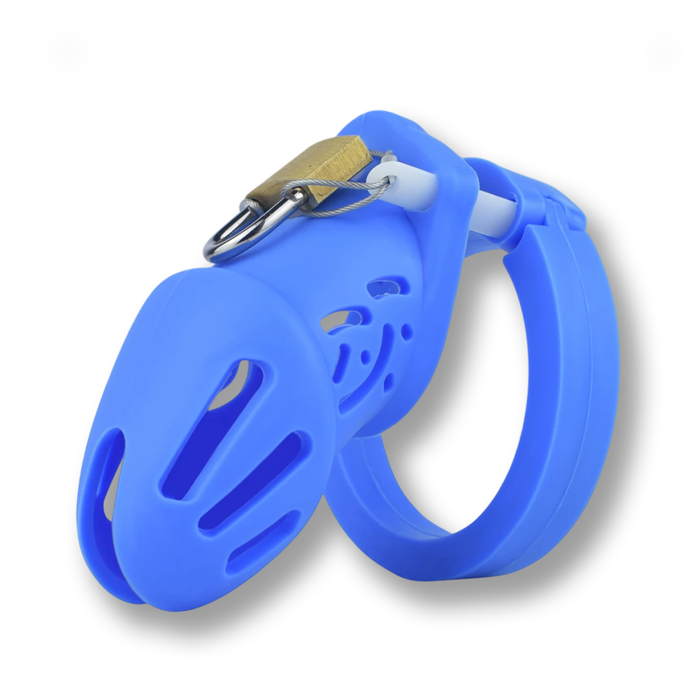 Cage de chasteté en silicone bleu Blue Dream taille M munie de son cadenas, un dispositif anti-érection parfait pour la sissification et la chasteté sur sissyshop.