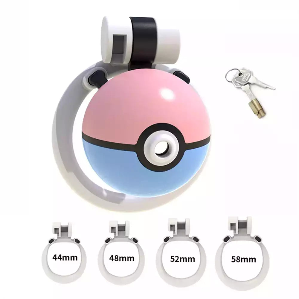 Présentation de la cage de chasteté Transball accompagnée de ses clés et de 4 anneaux ergonomiques (44 mm, 48 mm, 52 mm et 58 mm) pour un ajustement sur mesure sur la boutique sissyshop.