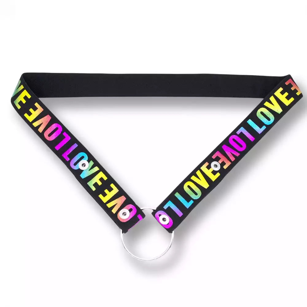 Ceinture de chasteté noire aux inscriptions LOVE multicolores en version double maintien, un accessoire confortable et ajustable pour sécuriser votre cage de chasteté sissyshop.