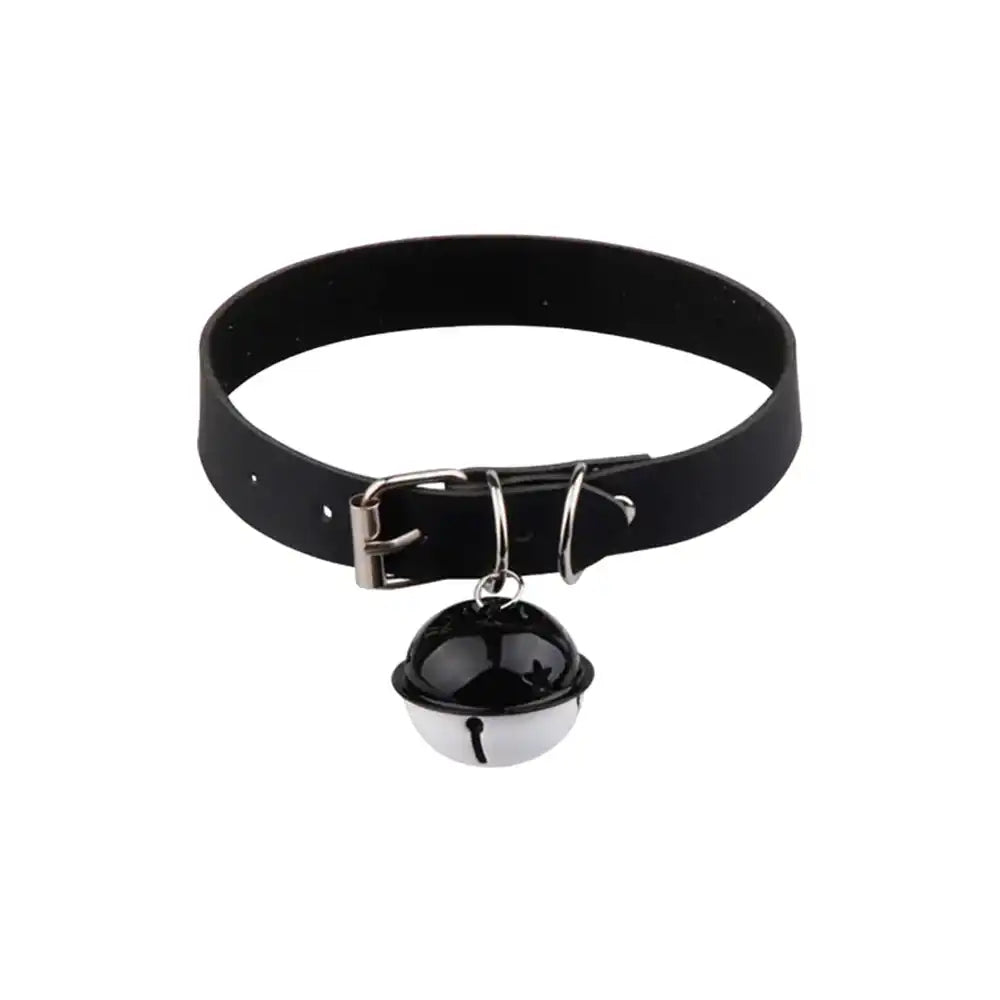 Collier en cuir noir avec clochette pour sissification et soumission sexuelle, accessoire fétichisme sur Sissyshop