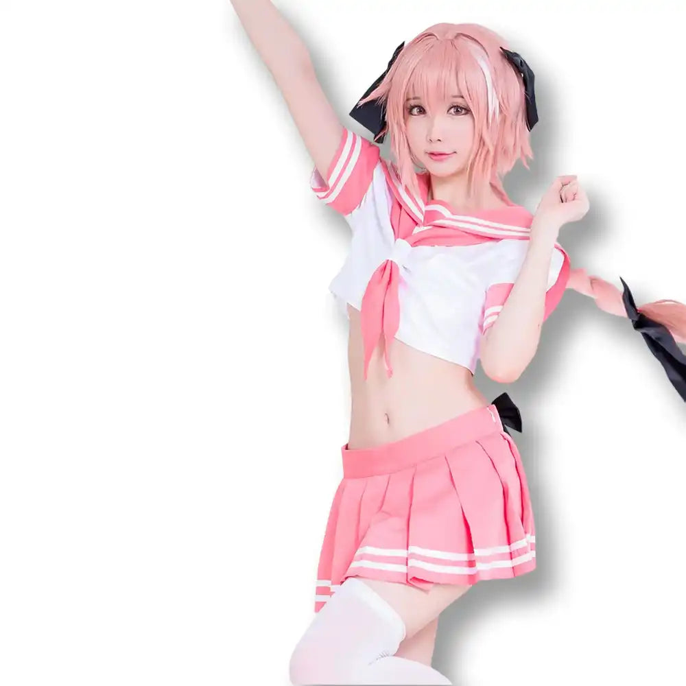 Tenue de sissification rose et blanche avec jupe plissée, idéale pour la féminisation et le crossdressing sur Sissyshop