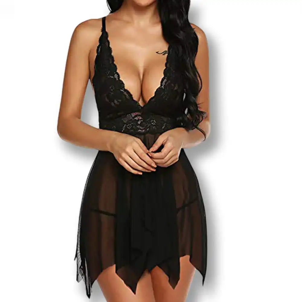 Nuisette babydoll noire en dentelle avec empiècements transparents, ensemble de lingerie sexy pour la sissification.