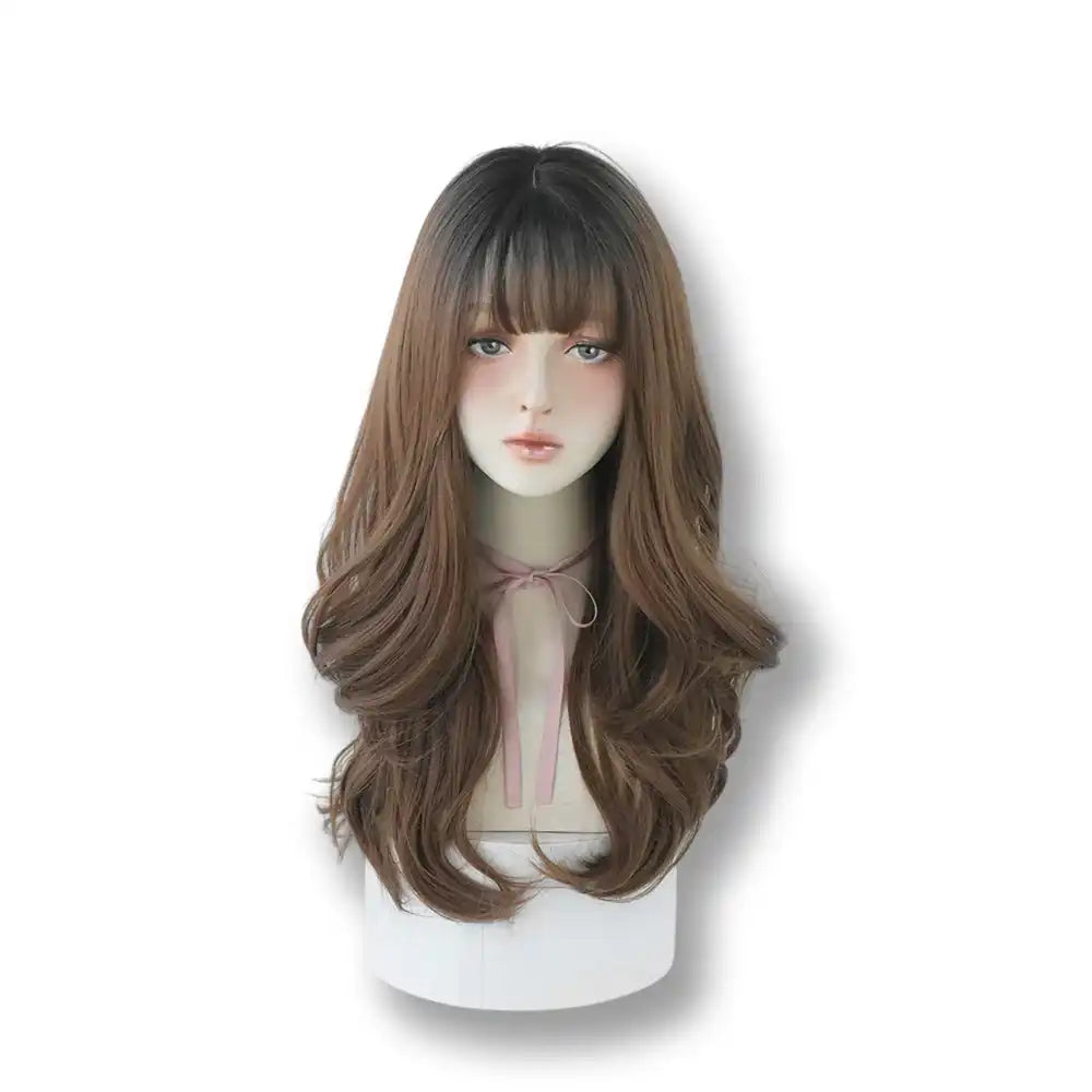 Perruque longue ondulée marron avec frange pour féminisation et sissification, idéale pour le crossdressing sur Sissyshop