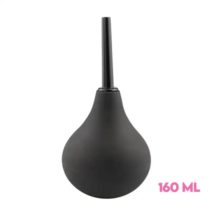 Seringue anale noire en silicone de 160 ml pour sissification et plaisir anal, idéale pour la soumission sexuelle sur Sissyshop