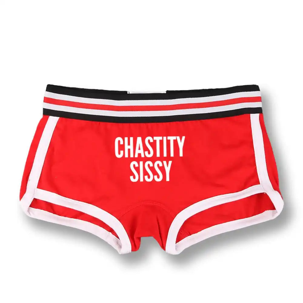 Culotte rouge avec bordure noire et blanche, inscrite 'CHASTITY SISSY', pour sissification et fétichisme sur Sissyshop