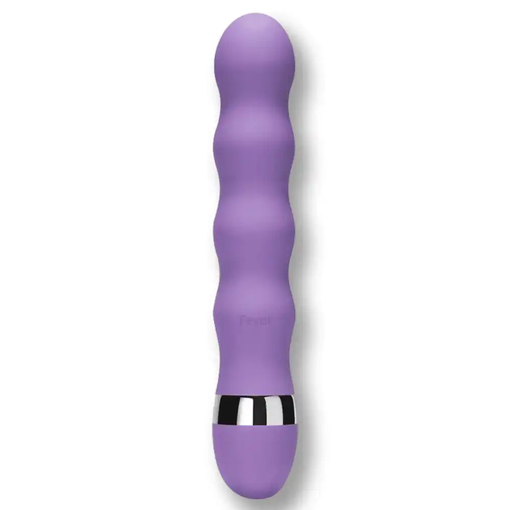 Plug anal violet en silicone souple avec anneau métallique pour sissification et plaisir anal sur Sissyshop